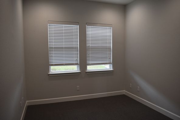 Polar Place: 3000 Polar Ln, Cedar Park, TX 78613
